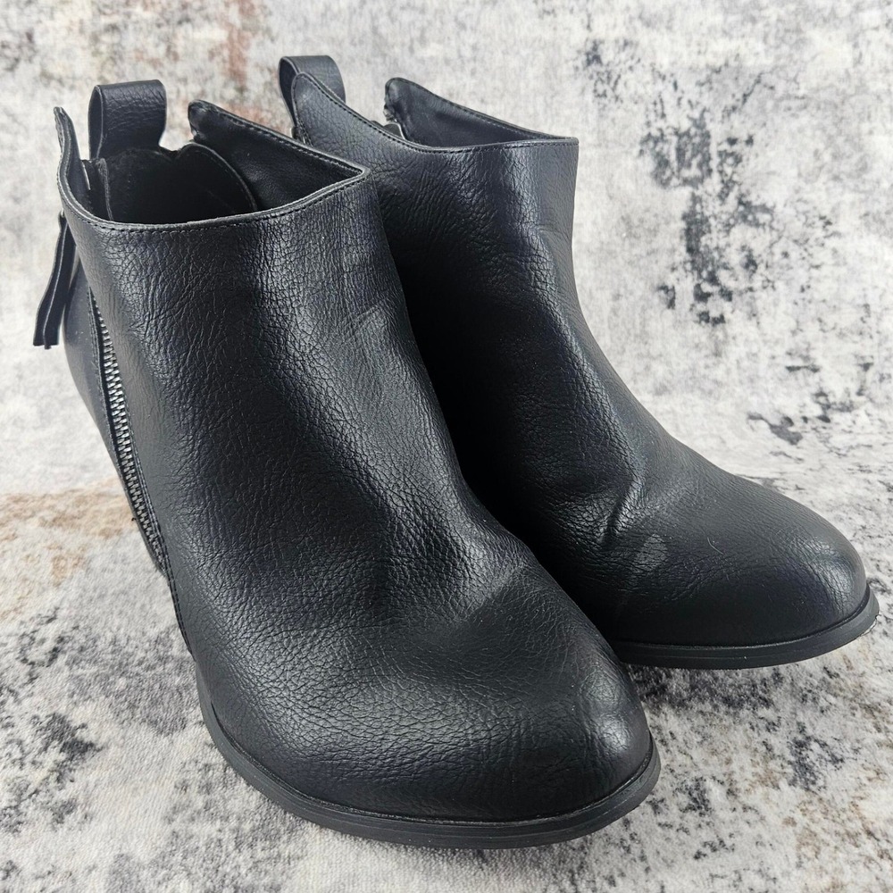 Torrid Side Zip Heel Bootie Womens 10 WW Black Faux Leather Block Ankle‎ Boots